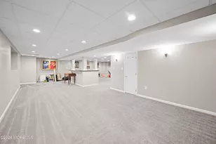 10 Burke Dr, Farmingdale, NJ 07727 - Photo 45