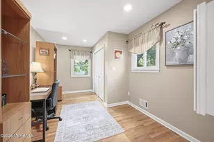 7 Saratoga Dr, Manalapan Township, NJ 07726 - Photo 19