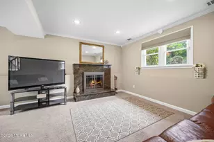 7 Saratoga Dr, Manalapan Township, NJ 07726 - Photo 31