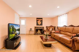 4 Fletcher Dr, Marlboro Township, NJ 07746 - Photo 5