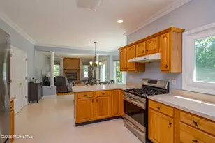 3 Emmons Dr, Millstone Township, NJ 08510 - Photo 11