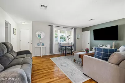 81 Berry Place, Long Branch, NJ 07740 - Photo 5