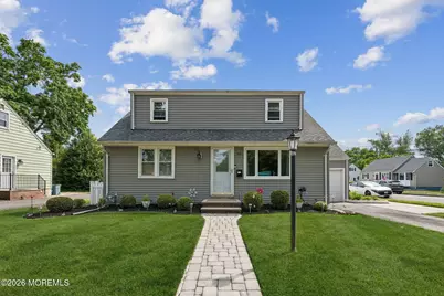 90 Manalapan Avenue, Freehold, NJ 07728 - Photo 25