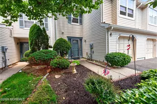 405 Dorchester Way, Manalapan Township, NJ 07726 - Photo 3