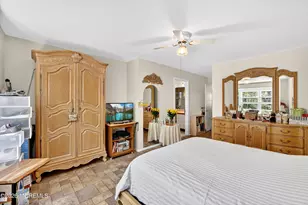 405 Dorchester Way, Manalapan Township, NJ 07726 - Photo 21