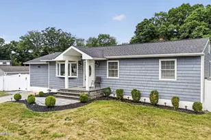 40 Woodside Dr, Howell Township, NJ 07731 - Photo 3