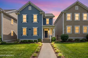 21 Goldcrest Dr, Lakewood, NJ 08701 - Photo 1