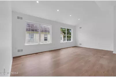 8 Skyline Drive, Lakewood, NJ 08701 - Photo 21