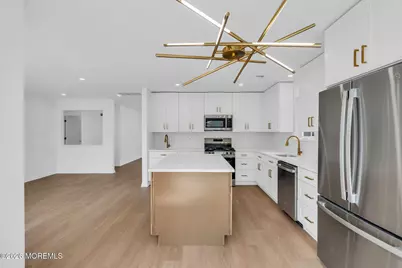 8 Skyline Drive, Lakewood, NJ 08701 - Photo 11