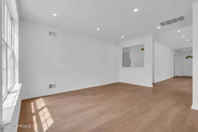 8 Skyline Drive, Lakewood, NJ 08701 - Photo 23