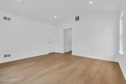8 Skyline Drive, Lakewood, NJ 08701 - Photo 35