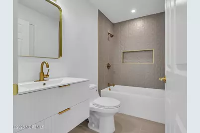 8 Skyline Drive, Lakewood, NJ 08701 - Photo 25