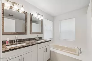 134 Rumford Way, Manalapan Township, NJ 07726 - Photo 21