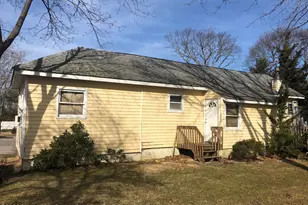 267 Roosevelt Ave, Oakhurst, NJ 07755 - Photo 9