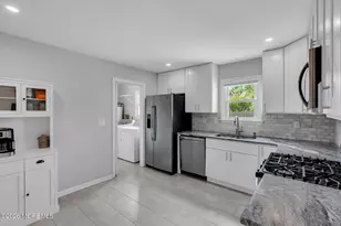 1516 Mizzen Ave, Beachwood, NJ 08722 - Photo 11