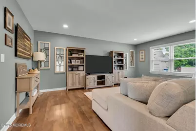 1516 Mizzen Avenue, Beachwood, NJ 08722 - Photo 7