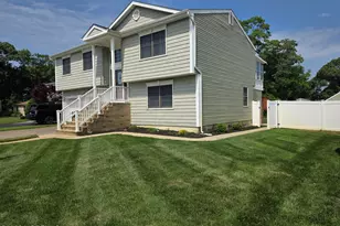 558 Mark Dr, Brick, NJ 08724 - Photo 1