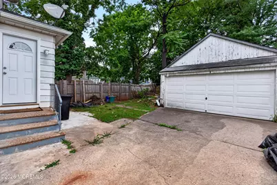 126 Jones Avenue, Middlesex, NJ 08846 - Photo 21