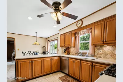 447 Sloping Hill Court, Brick, NJ 08723 - Photo 19