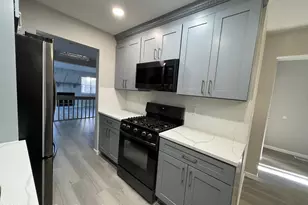 232 Longwood Dr, Manalapan Township, NJ 07726 - Photo 3