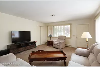 13 Pavilion Street, Toms River Township, NJ 08757 - Photo 5