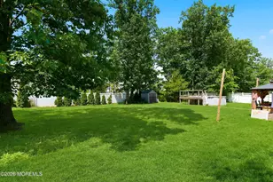 24 Livingston Dr, Howell Township, NJ 07731 - Photo 29
