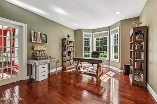 15 Livingston Ct, Marlboro Township, NJ 07746 - Photo 9