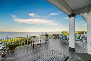 23 Lighthouse Dr, South Amboy, NJ 08879 - Photo 1