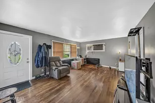 101 Marjorie St, Cliffwood, NJ 07721 - Photo 7