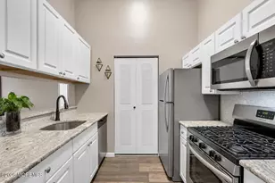 220 Azalea Cir, Jackson, NJ 08527 - Photo 3