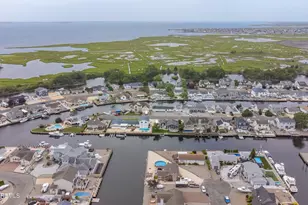 1005 Painter Pt Point, Lanoka Harbor, NJ 08734 - Photo 3