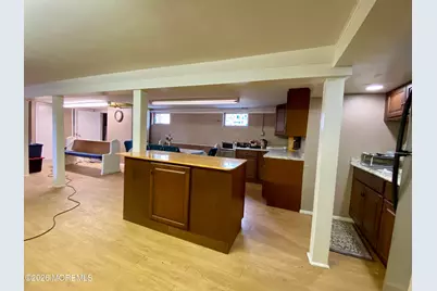 827 N Main Street, Lanoka Harbor, NJ 08734 - Photo 21