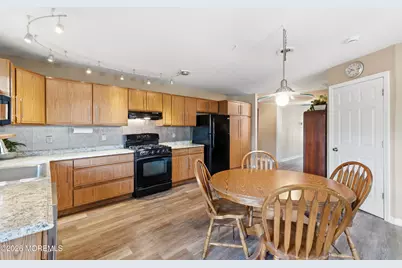 42 Academy Street, Farmingdale, NJ 07727 - Photo 11
