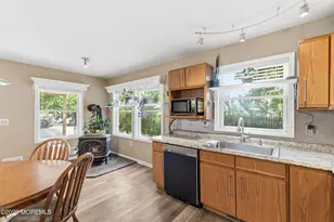 42 Academy St, Farmingdale, NJ 07727 - Photo 15