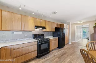 42 Academy St, Farmingdale, NJ 07727 - Photo 13