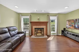133 Bedford Pl, Morganville, NJ 07751 - Photo 9