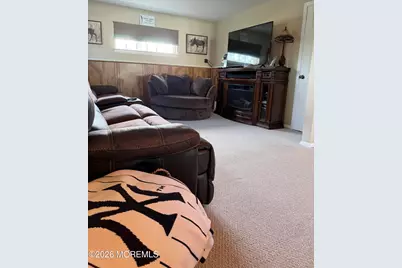8 Lake Avenue, Hazlet Township, NJ 07730 - Photo 11