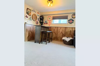 8 Lake Avenue, Hazlet Township, NJ 07730 - Photo 17