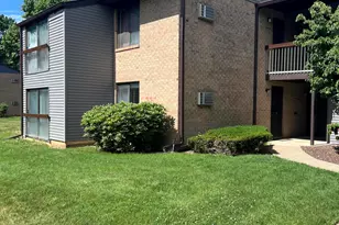 [Address not provided], Manalapan Township, NJ 07726 - Photo 17