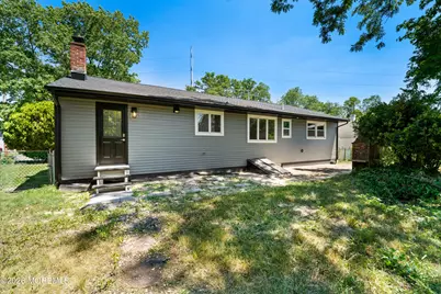 298 Broad Street, Matawan, NJ 07747 - Photo 27