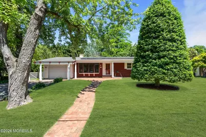 39 Court Drive, Shrewsbury, NJ 07702 - Photo 3
