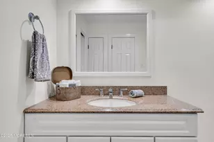 34 Lexington Ct, Red Bank, NJ 07701 - Photo 19