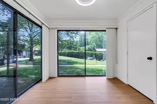 34 Lexington Ct, Red Bank, NJ 07701 - Photo 13
