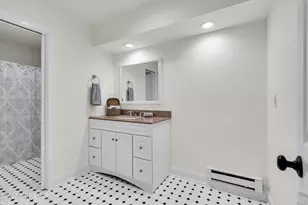 34 Lexington Ct, Red Bank, NJ 07701 - Photo 17