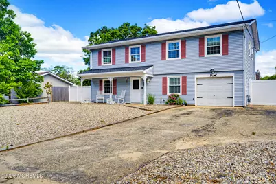 409 Predmore Avenue, Lanoka Harbor, NJ 08734 - Photo 3