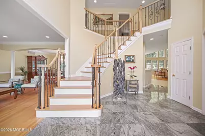10 Castlehill Drive, Marlboro Township, NJ 07746 - Photo 7