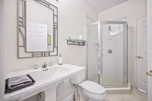 10 Castlehill Dr, Marlboro Township, NJ 07746 - Photo 9