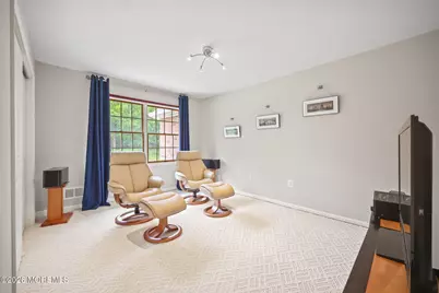 10 Castlehill Drive, Marlboro Township, NJ 07746 - Photo 33