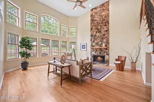 10 Castlehill Dr, Marlboro Township, NJ 07746 - Photo 17