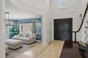 1 Cherokee Ct, Morganville, NJ 07751 - Photo 5